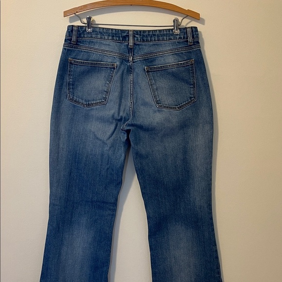 TALBOTS Heritage Boot Cut Jeans Medium Wash Denim Women’s 8 29 Mid Rise Relaxed - Picture 3 of 7